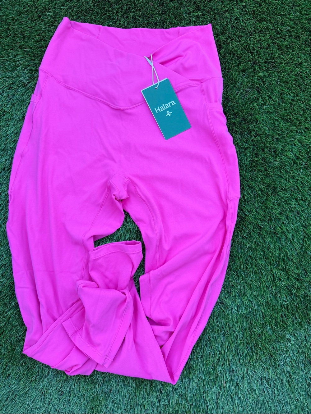 HALARA Hot Pink High-Waist Leggings with Side Pockets